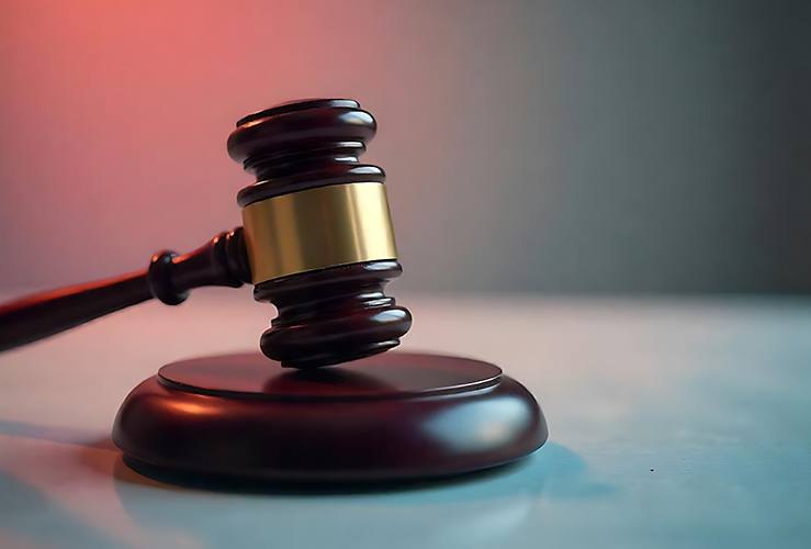 auction gavel hammer