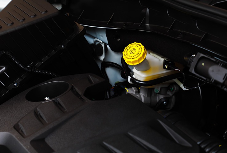 Brake fluid reservoir 